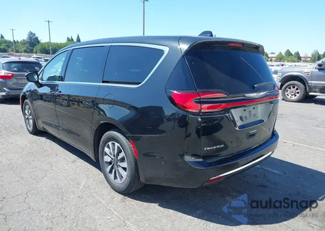 2023 Chrysler Pacifica Hybrid Touring L z USA, uszkodzony, nr VIN 2C4RC1L73PR510162